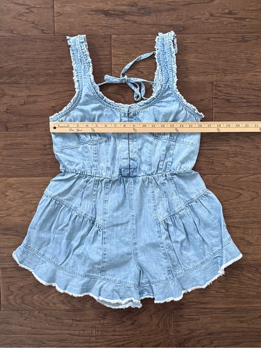 EUC Free People We The Free Nikita Romper Light Blue Denim Tie Back Size Small - Picture 2 of 8